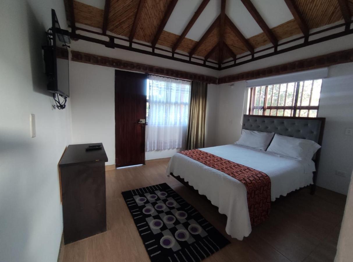Artemisa Hotel Santa Sofía エクステリア 写真