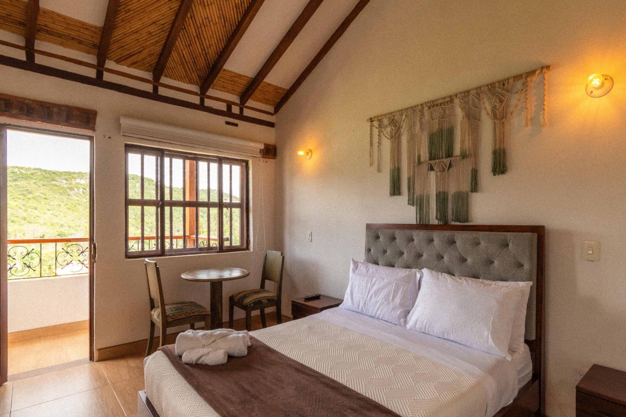 Artemisa Hotel Santa Sofía エクステリア 写真