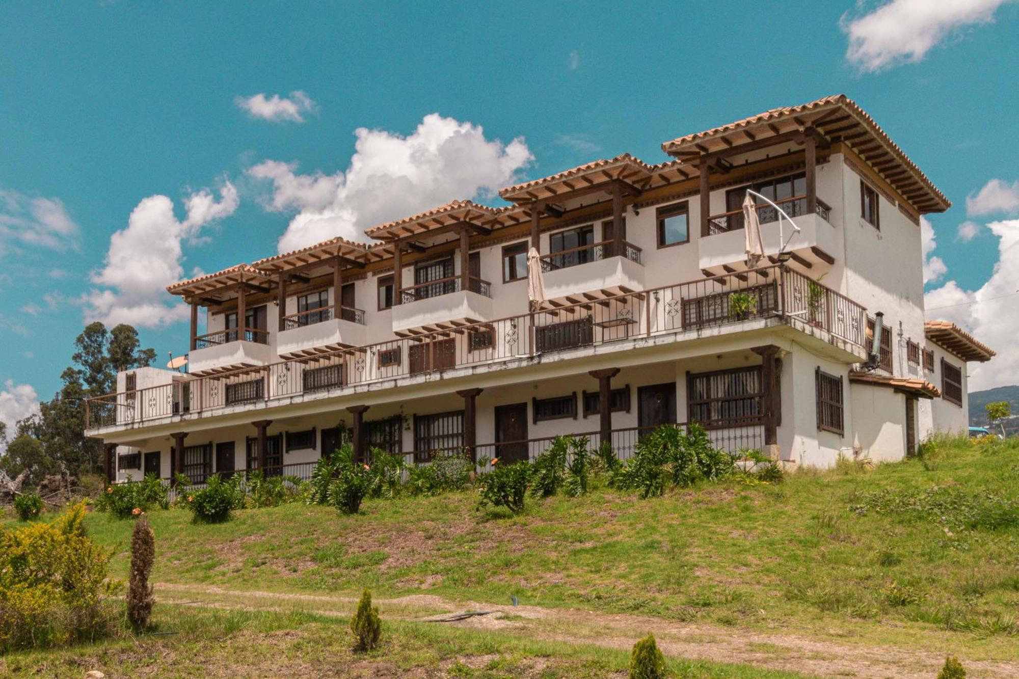 Artemisa Hotel Santa Sofía エクステリア 写真