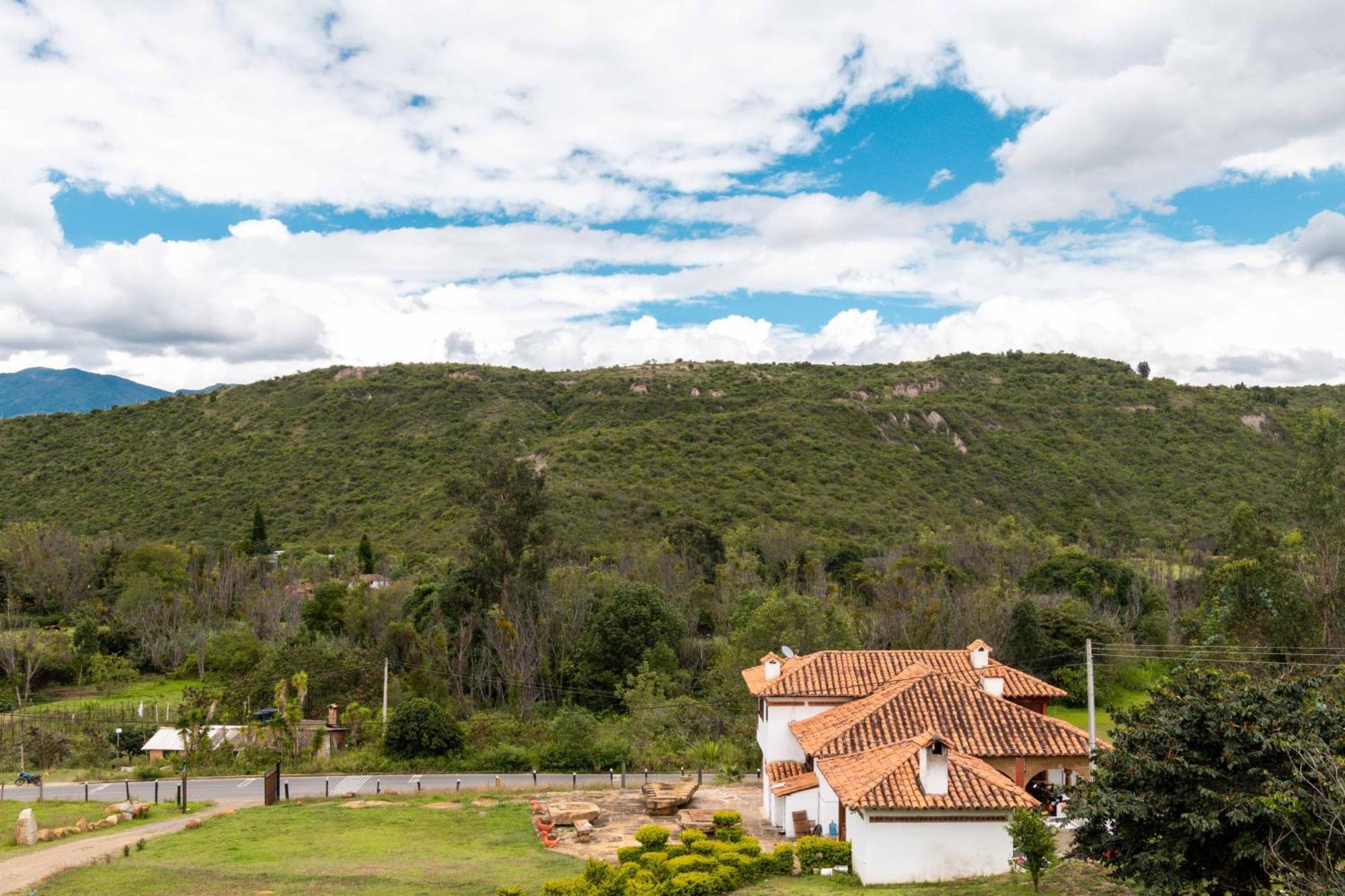 Artemisa Hotel Santa Sofía エクステリア 写真